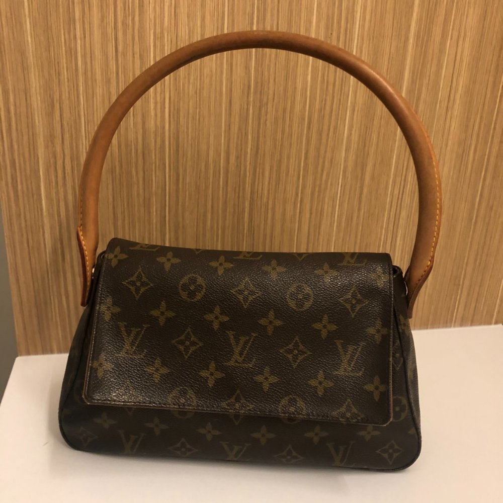 Louis Vuitton MM looping PM bag - Picture 2 of 9